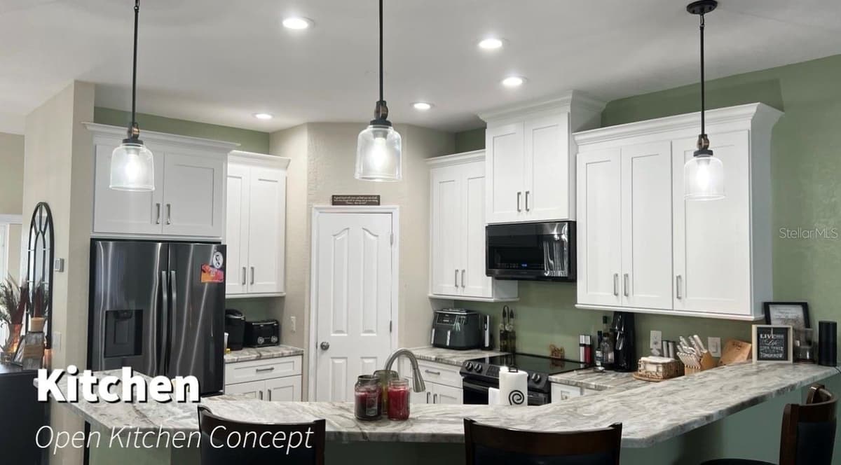 8222 BRENT STREET — photo 6 of 24