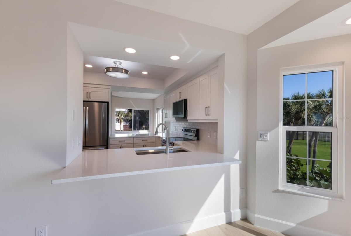 11000 PLACIDA ROAD — photo 14 of 65