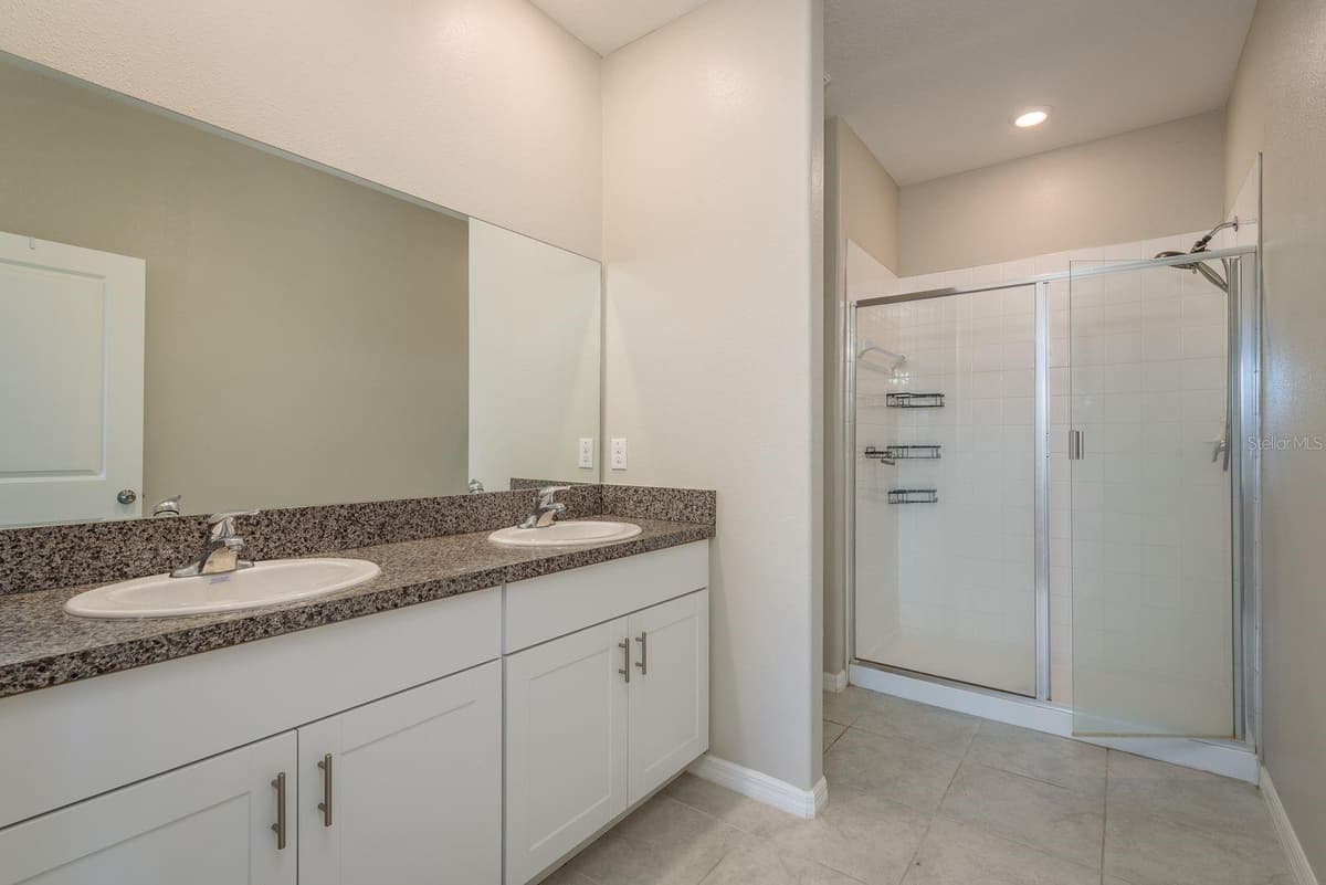 13387 CREST LAKE DRIVE — photo 17 of 32