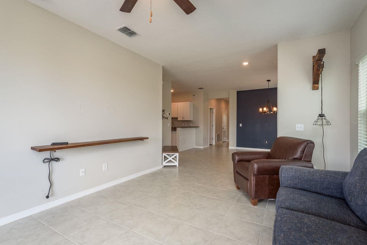 13387 CREST LAKE DRIVE — photo 7 of 32