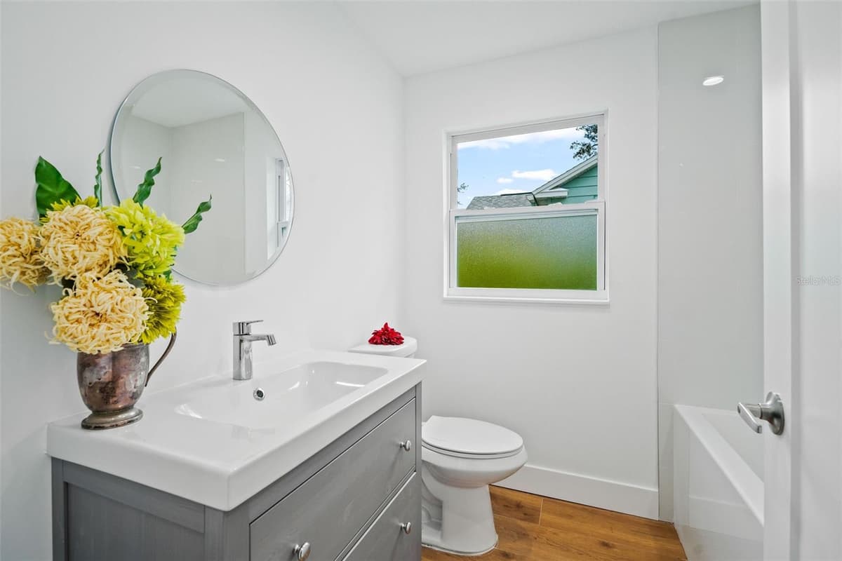 1061 SEDEEVA STREET — photo 15 of 16