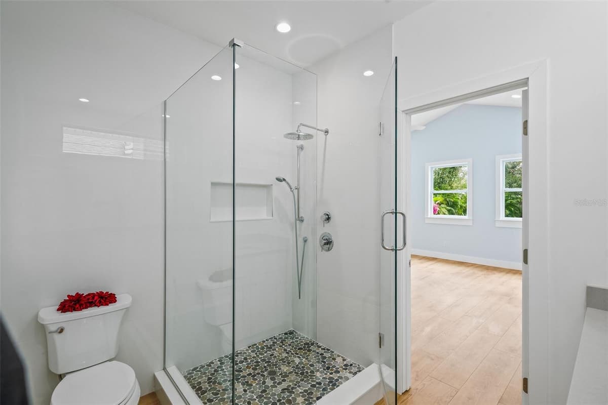 1061 SEDEEVA STREET — photo 13 of 16