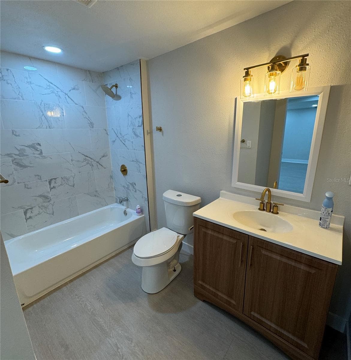 8014 ALASKA STREET — photo 9 of 26