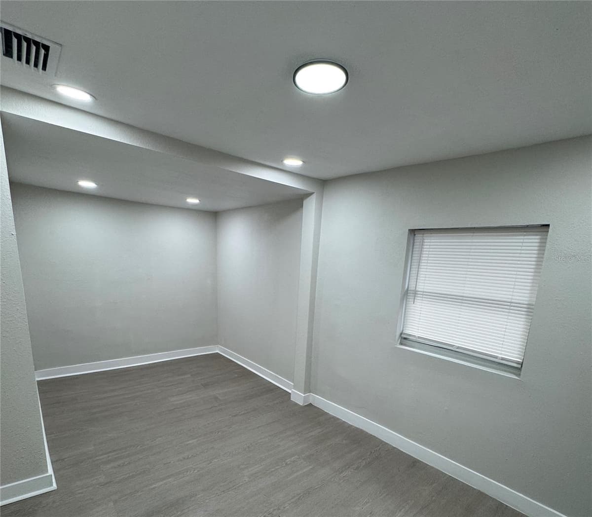8014 ALASKA STREET — photo 8 of 26