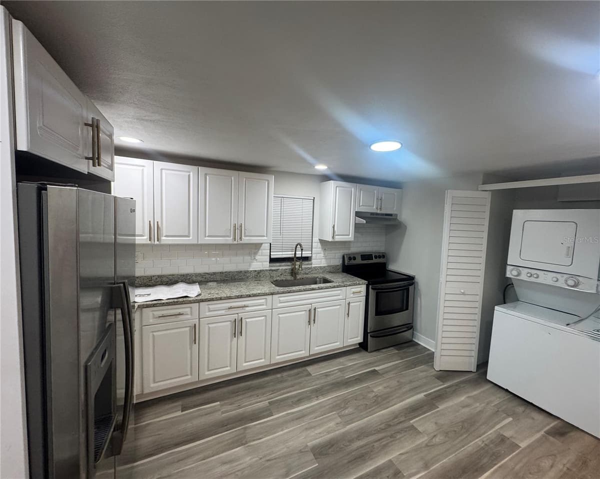 8014 ALASKA STREET — photo 5 of 26