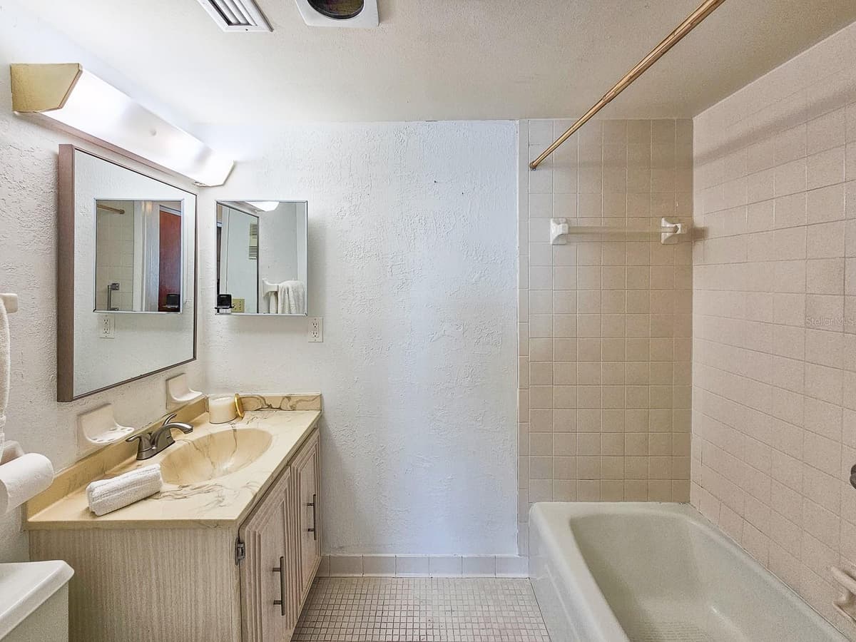 3606 PENINSULA DRIVE — photo 16 of 69