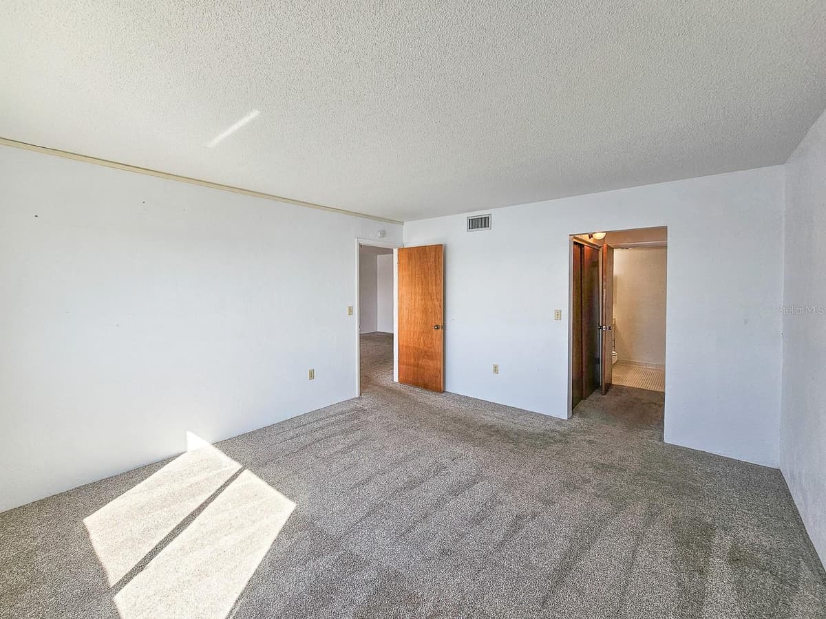 3606 PENINSULA DRIVE — photo 15 of 69