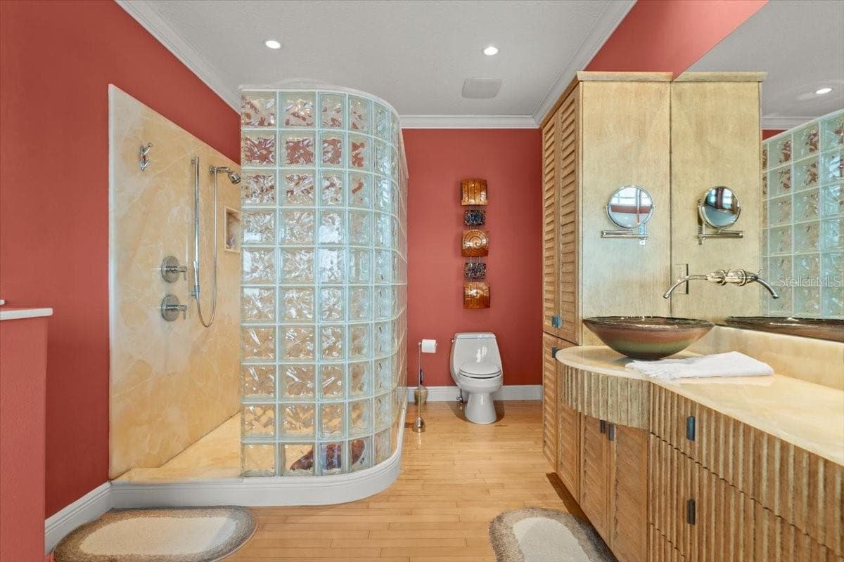 2806 BAY VISTA COURT — photo 40 of 91