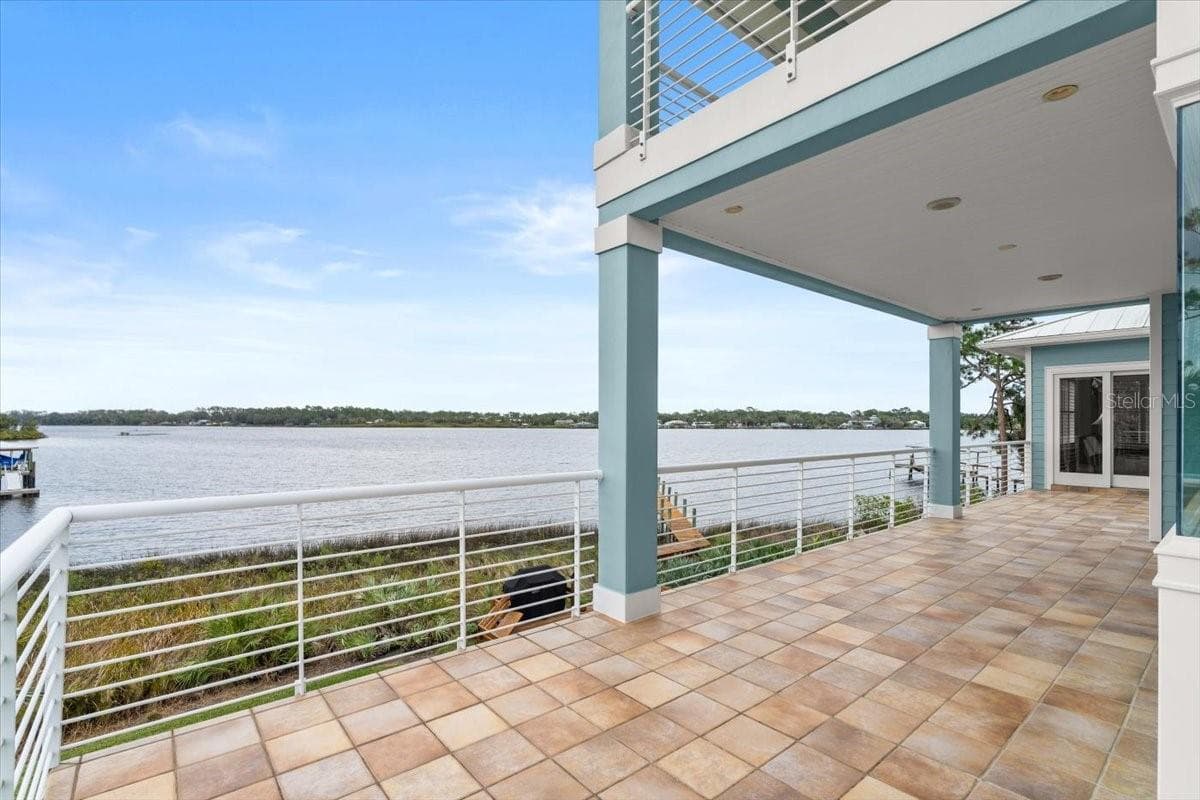 2806 BAY VISTA COURT — photo 17 of 91
