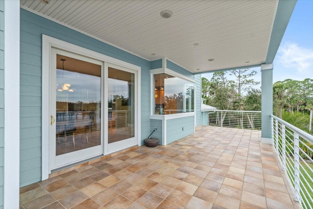 2806 BAY VISTA COURT — photo 15 of 91