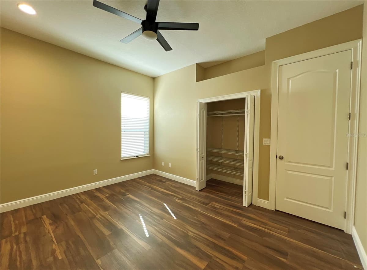 13737 VICTOR AVENUE — photo 30 of 84