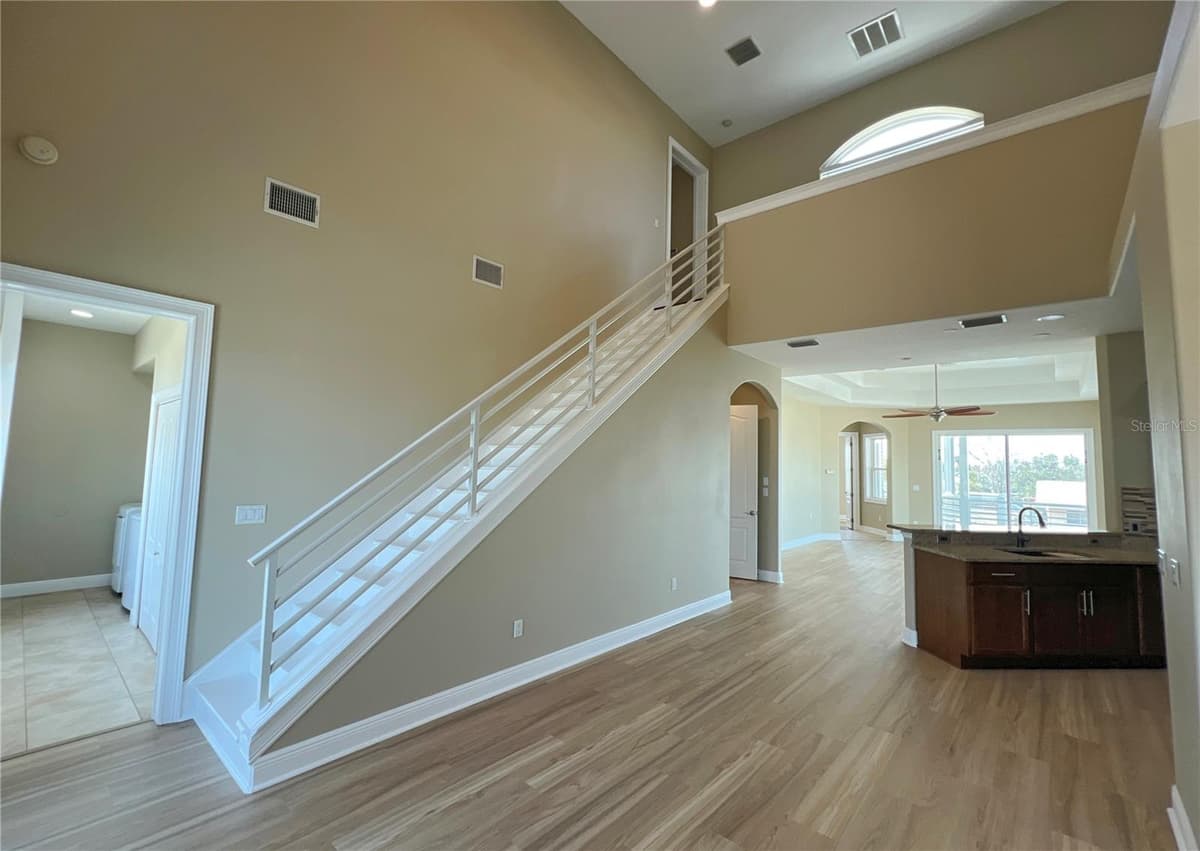 13737 VICTOR AVENUE — photo 43 of 84