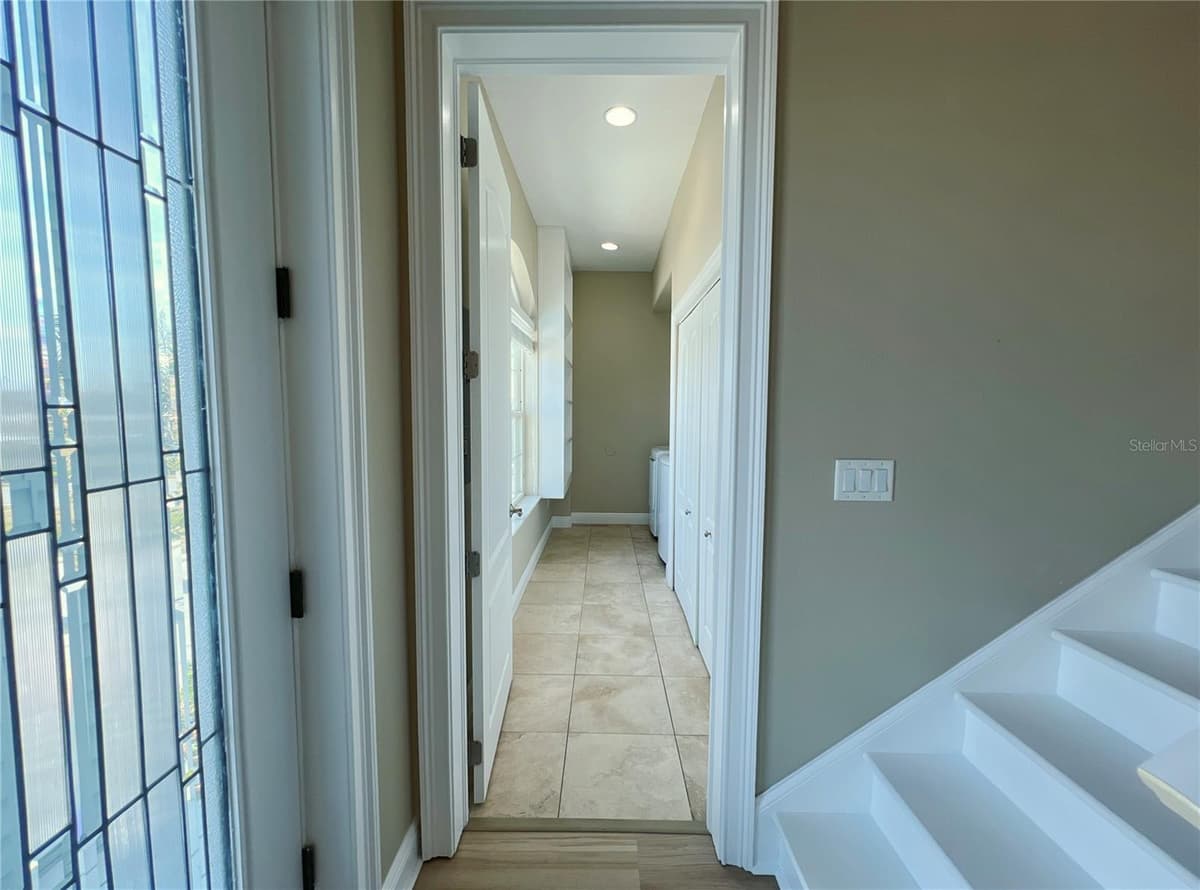 13737 VICTOR AVENUE — photo 62 of 84