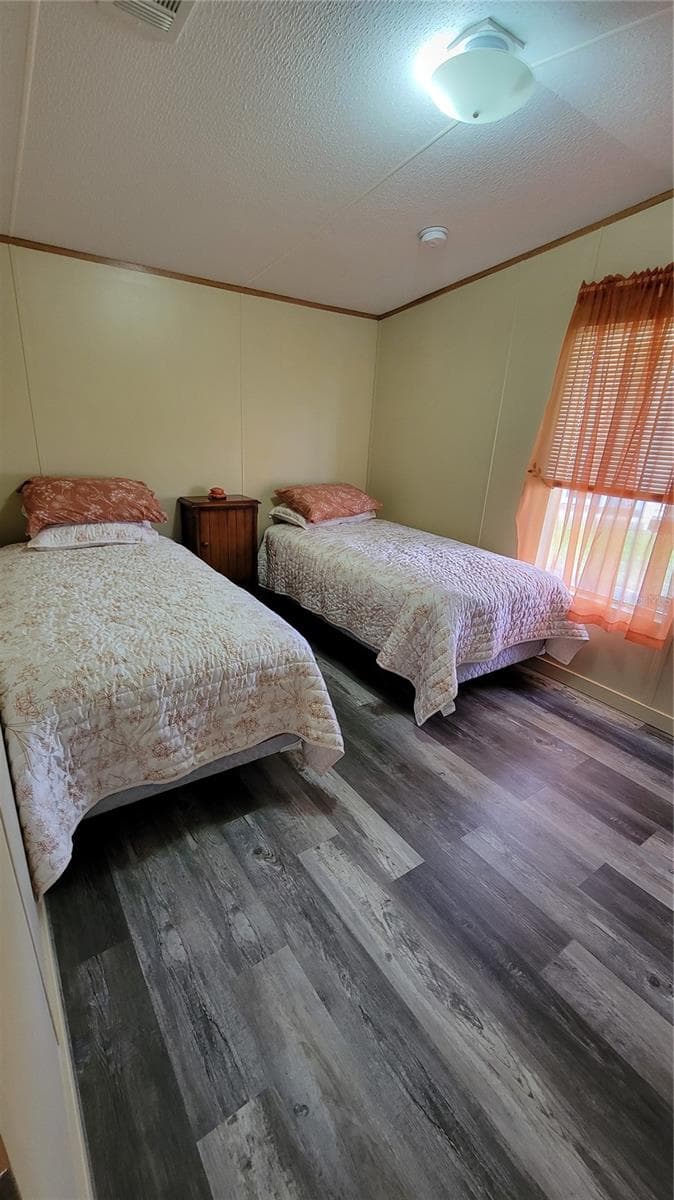 126 LAZY LAGOON DRIVE — photo 17 of 36