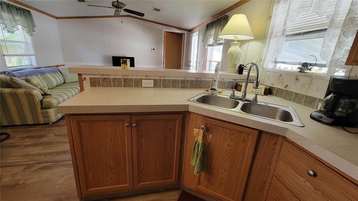 126 LAZY LAGOON DRIVE — photo 13 of 36