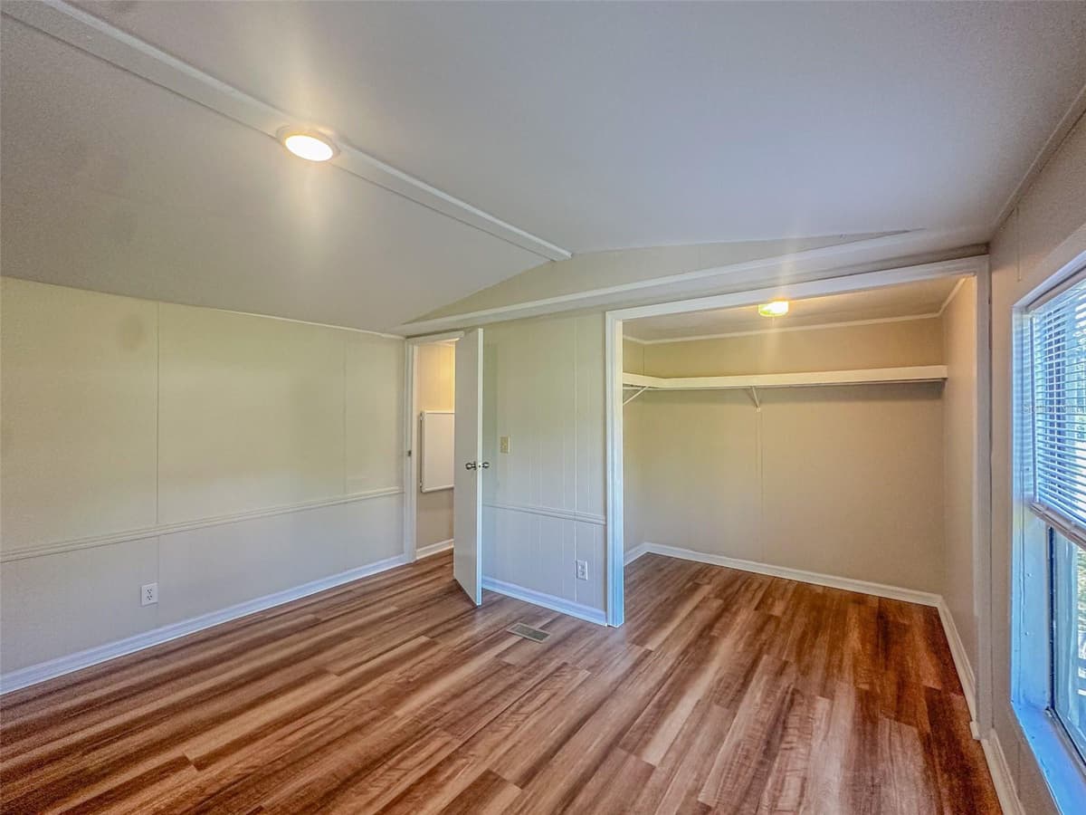 2218 ELLIE ROAD — photo 9 of 22