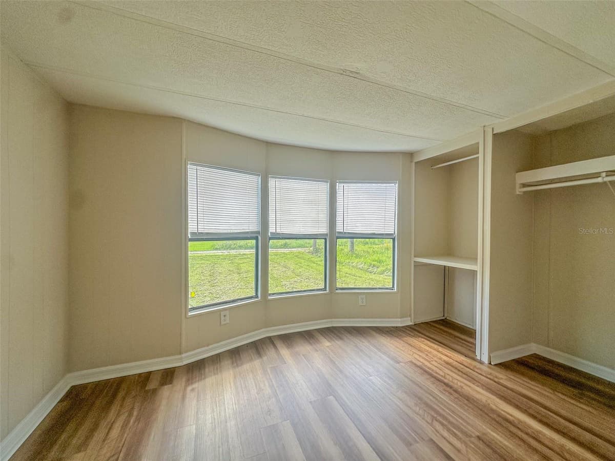 2218 ELLIE ROAD — photo 7 of 22