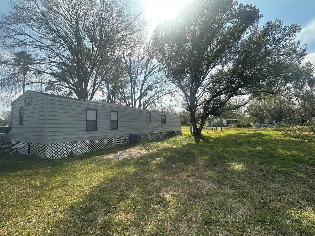 2218 ELLIE ROAD — photo 17 of 22