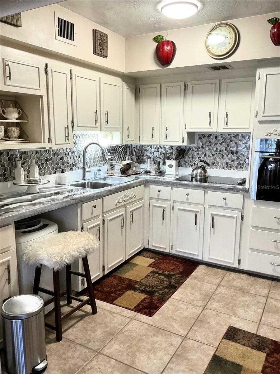 4300 58TH STREET — photo 7 of 25