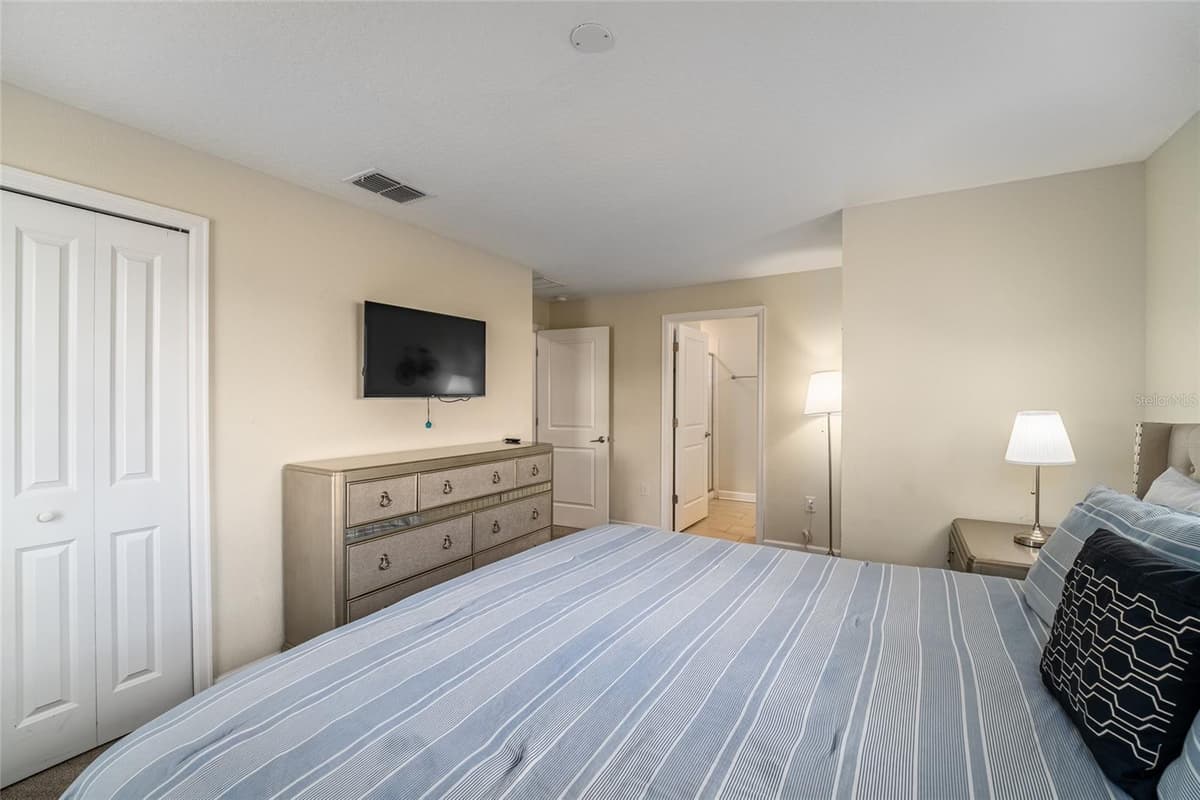 4800 MEMORIES LANE — photo 17 of 23