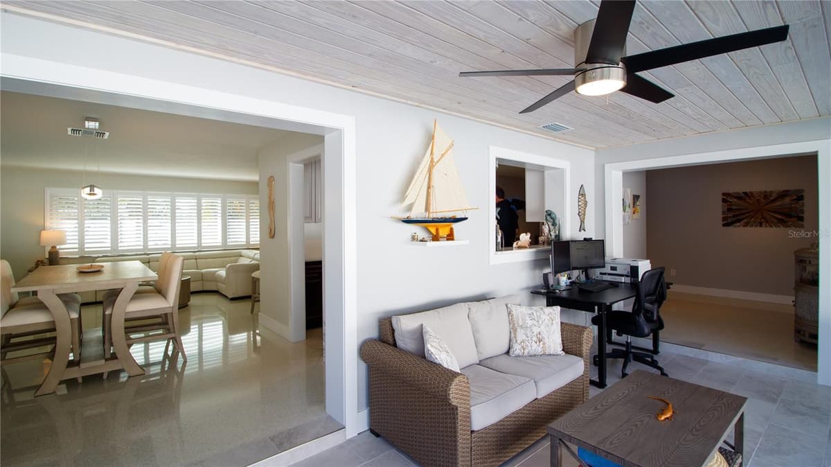 4523 CLEARWATER HARBOR DRIVE — photo 27 of 46