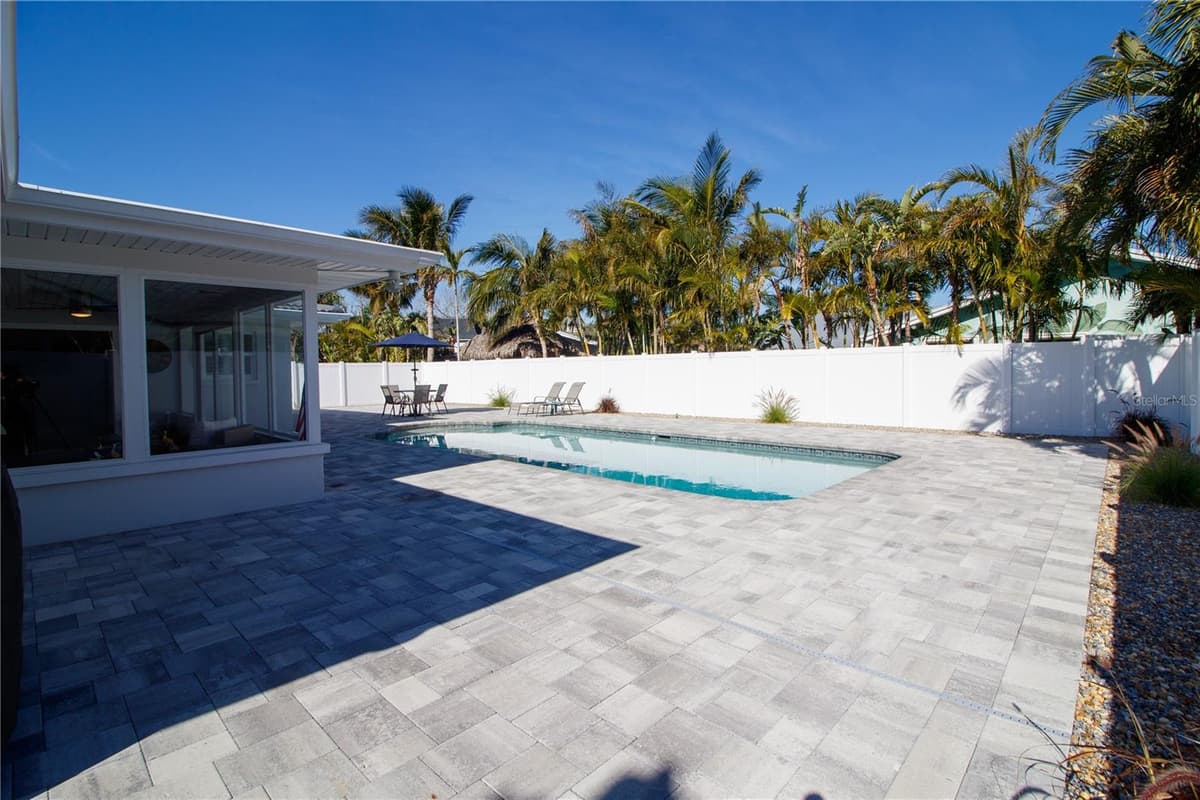 4523 CLEARWATER HARBOR DRIVE — photo 35 of 46