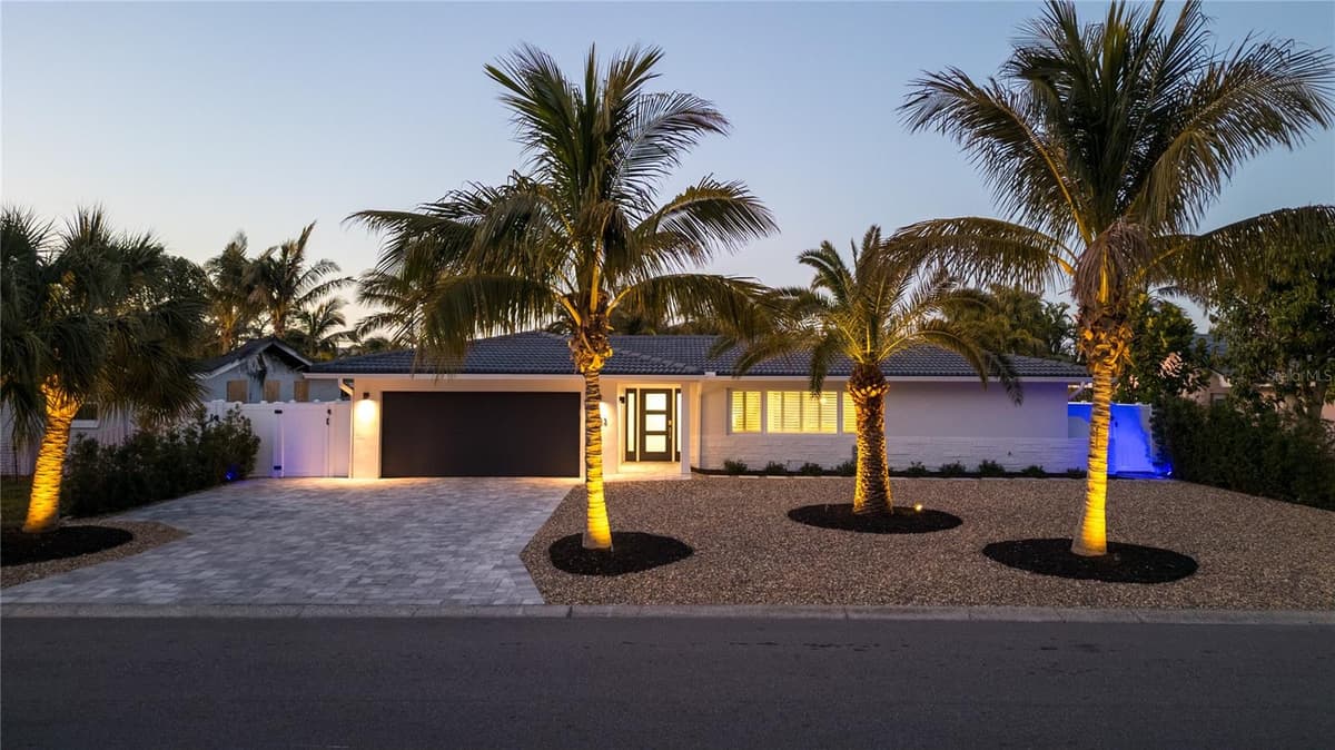 4523 CLEARWATER HARBOR DRIVE — photo 44 of 46