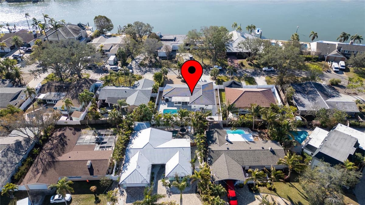 4523 CLEARWATER HARBOR DRIVE — photo 40 of 46