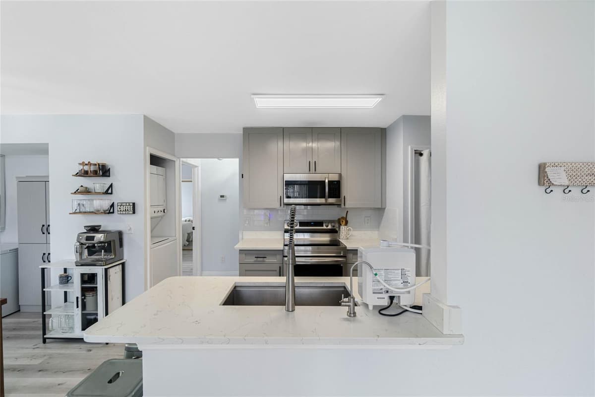 625 GREENCOVE TERRACE — photo 12 of 24