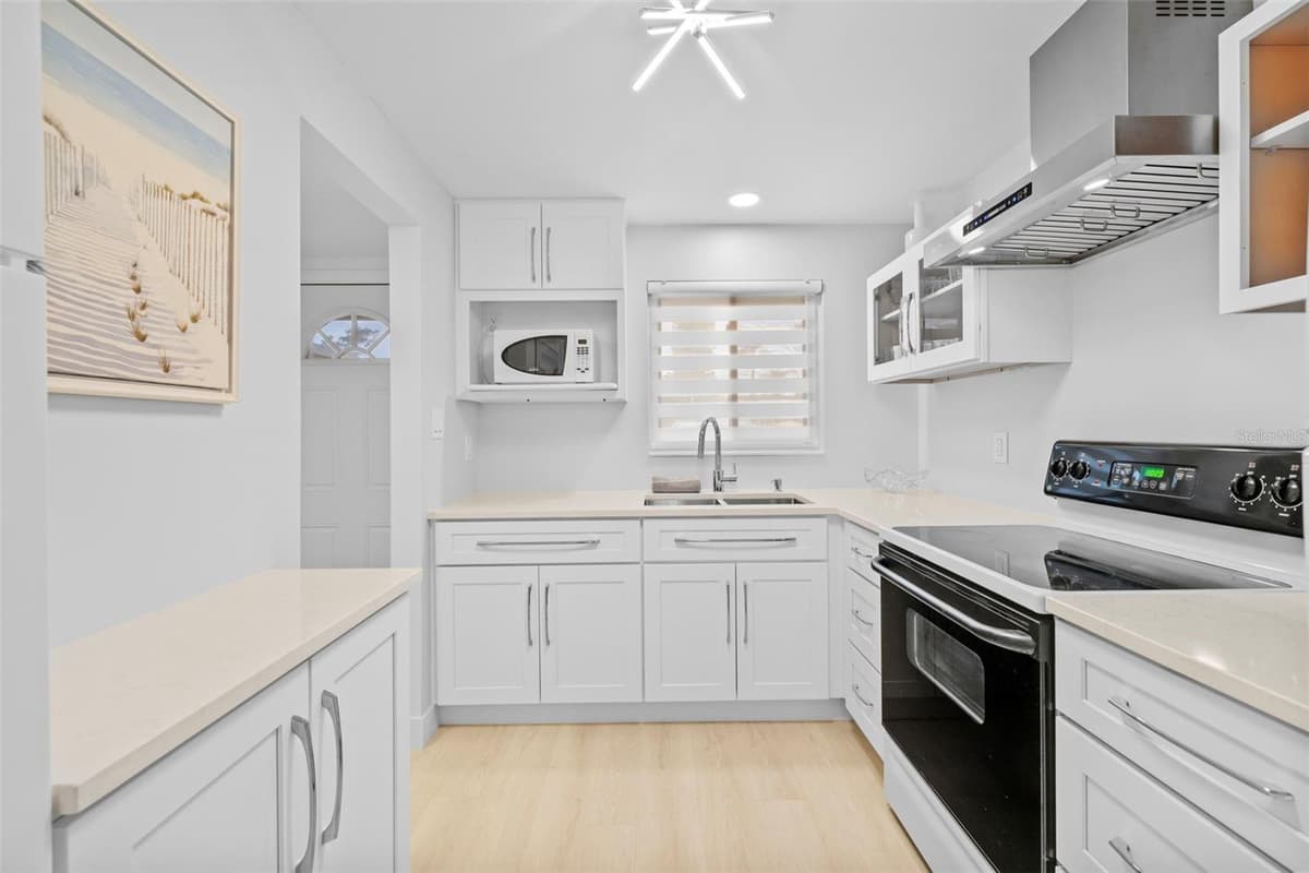 4126 HERON WAY — photo 4 of 45