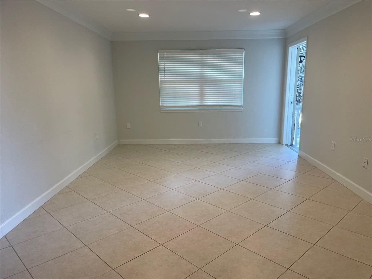 2500 LEE ROAD — photo 18 of 52