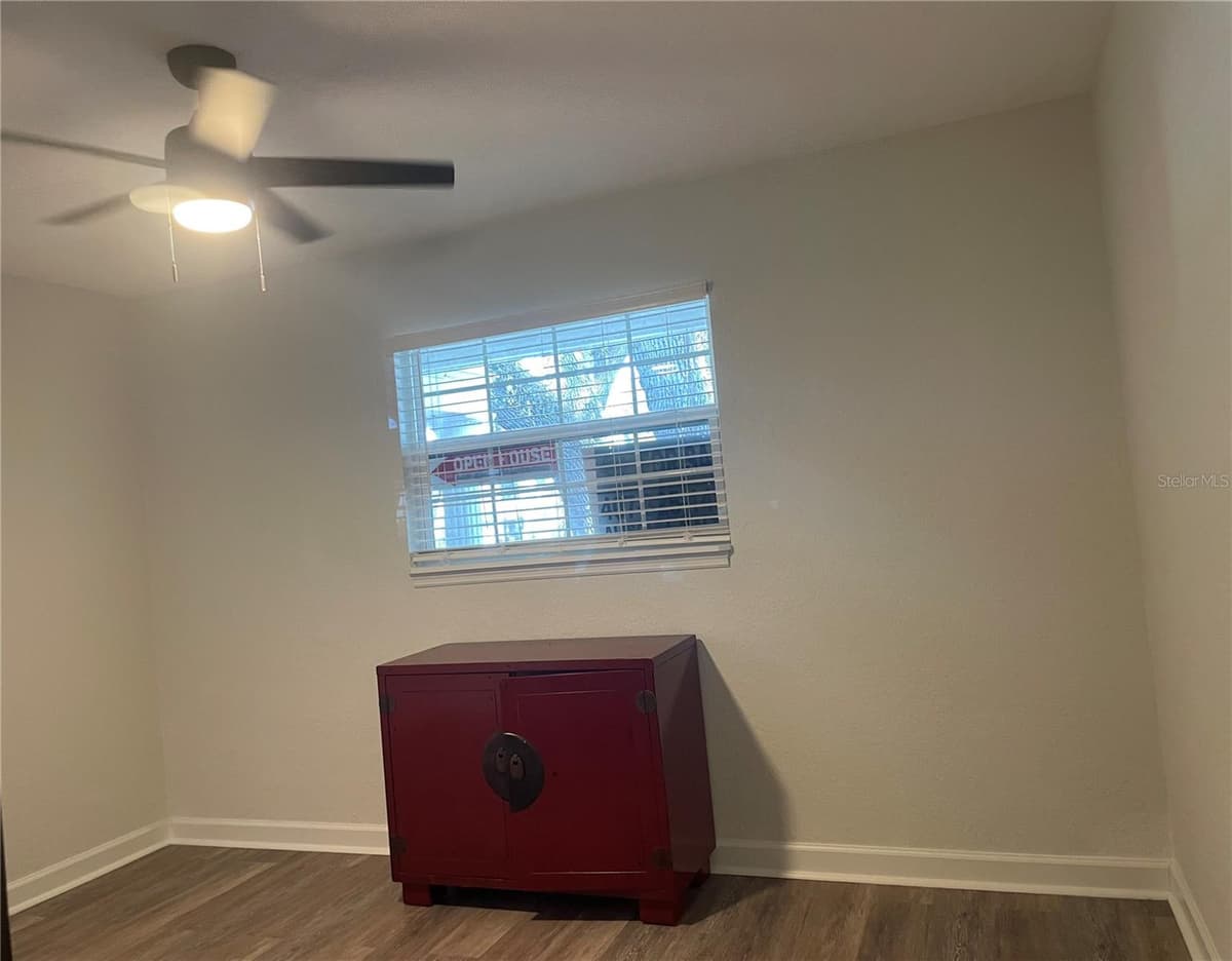 2500 LEE ROAD — photo 45 of 52