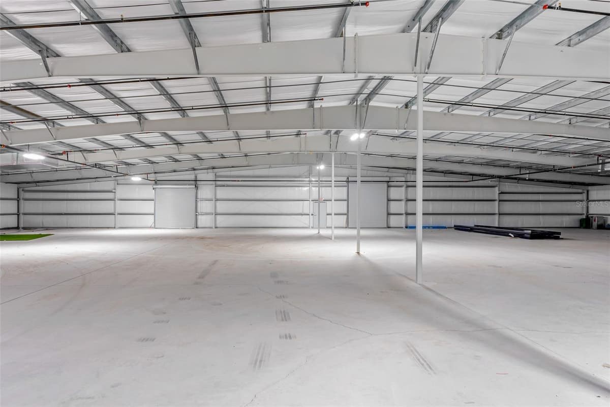 10012 STATE ROAD 52 — photo 43 of 72