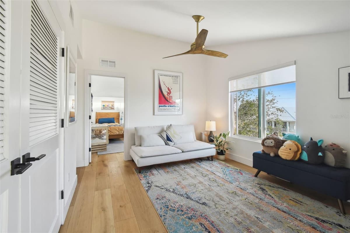 1640 SEA BREEZE DRIVE — photo 47 of 86