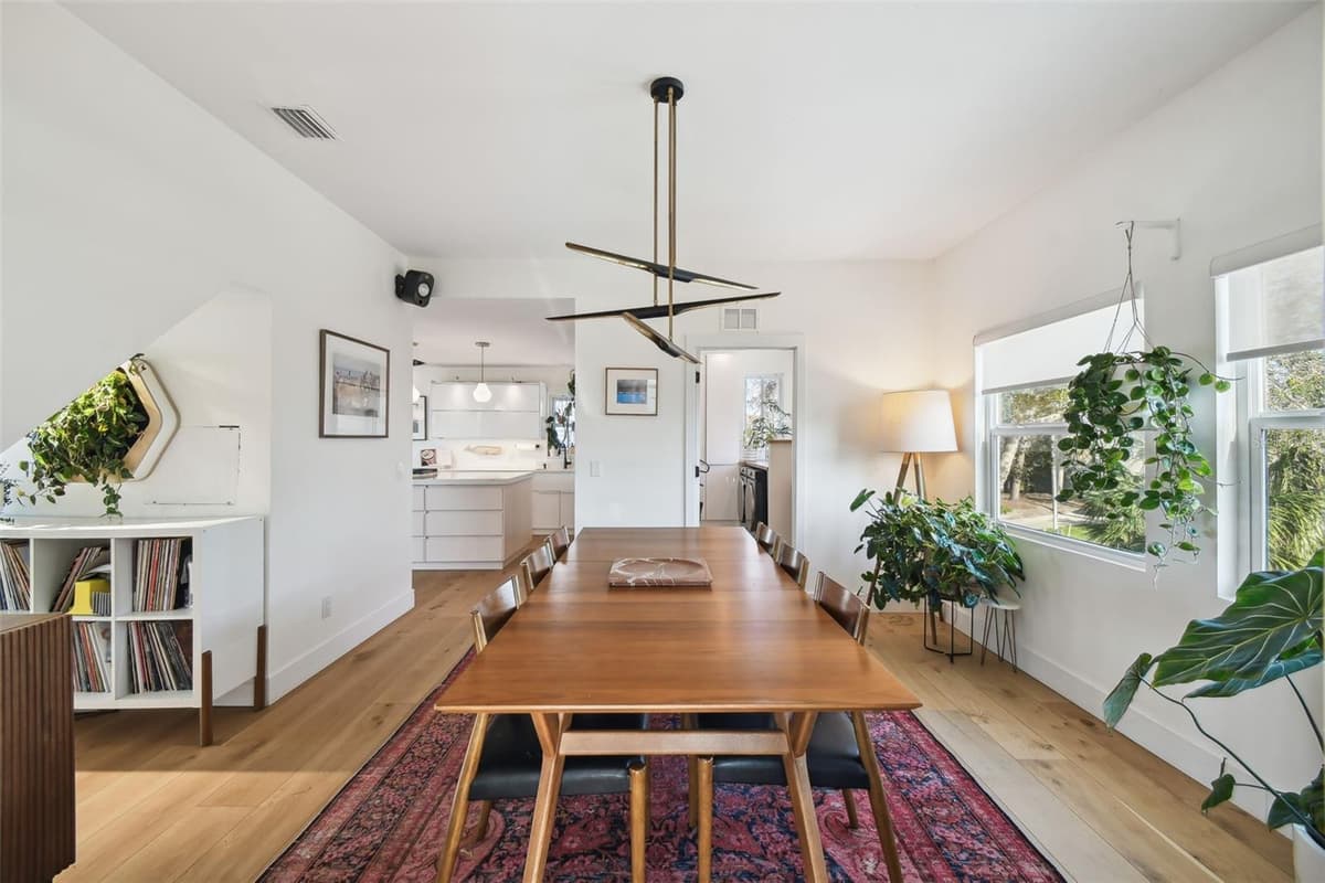 1640 SEA BREEZE DRIVE — photo 31 of 86
