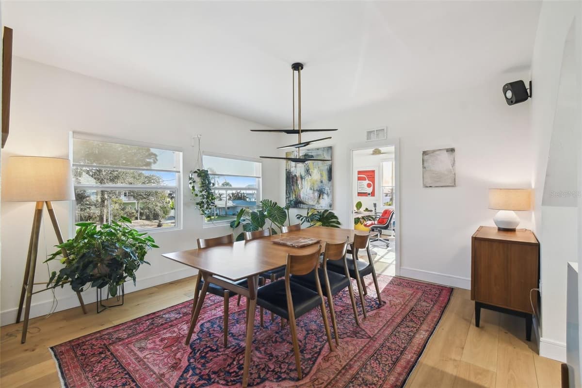 1640 SEA BREEZE DRIVE — photo 32 of 86