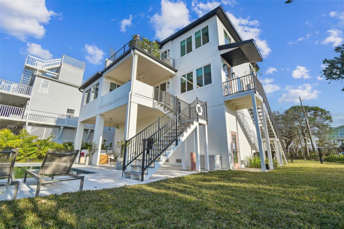 1640 SEA BREEZE DRIVE — photo 63 of 86
