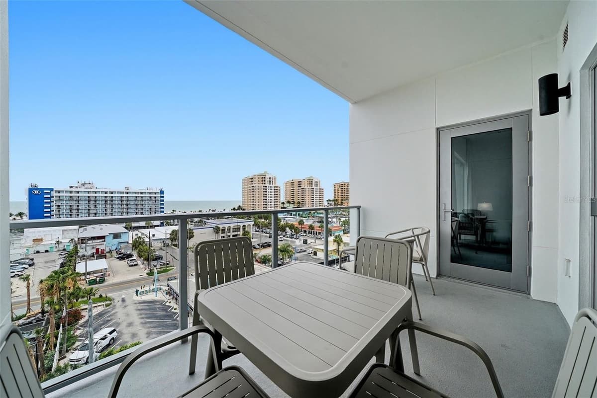 411 SHORE DRIVE — photo 9 of 19