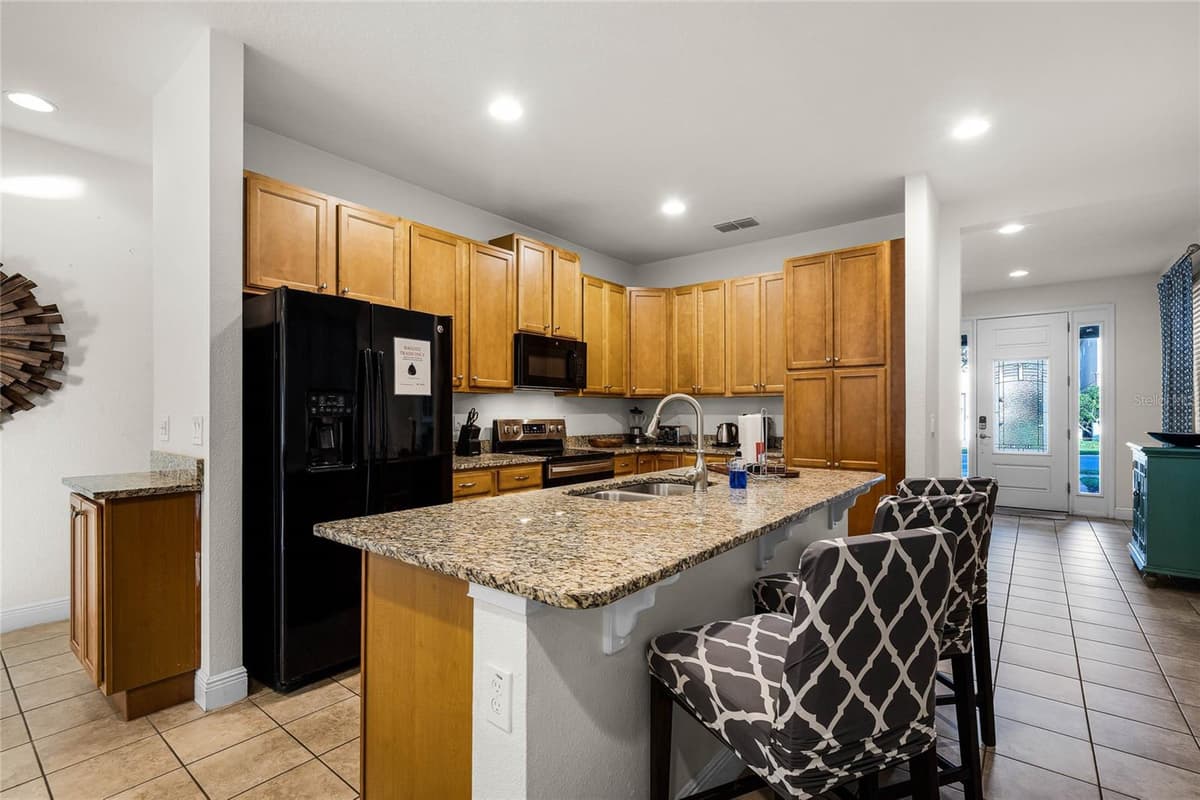 350 PENDANT COURT — photo 7 of 85