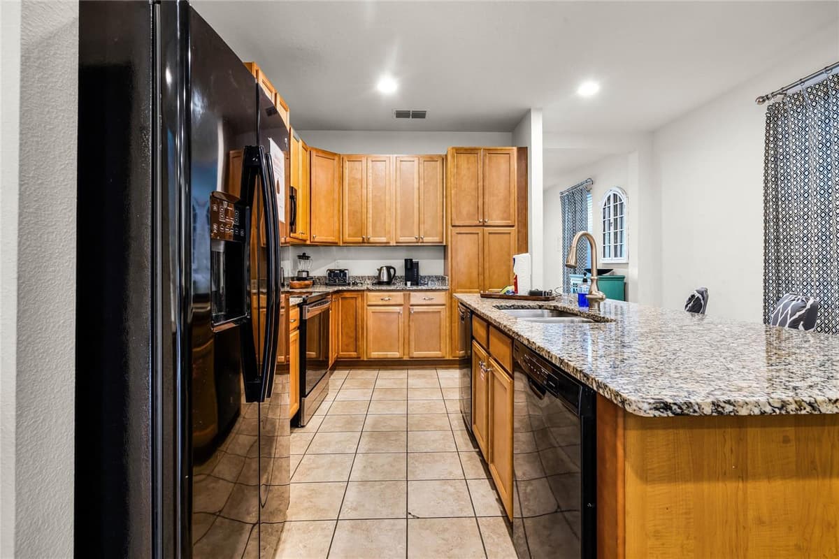 350 PENDANT COURT — photo 9 of 85