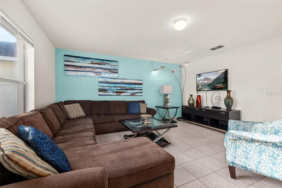 947 EMERALD GREEN COURT — photo 11 of 62