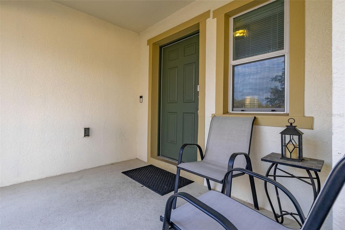 947 EMERALD GREEN COURT — photo 4 of 62