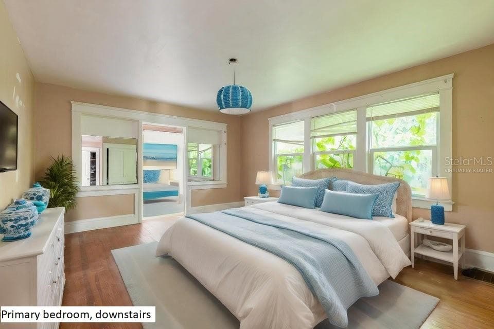 724 OLEANDER AVENUE — photo 9 of 26