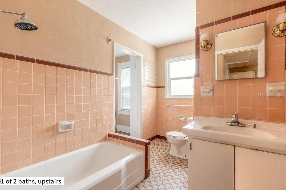724 OLEANDER AVENUE — photo 16 of 26