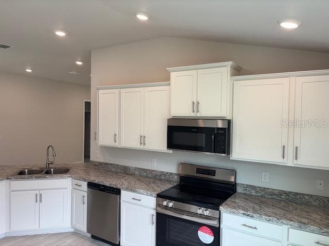 7673 180TH CIRCLE — photo 10 of 21
