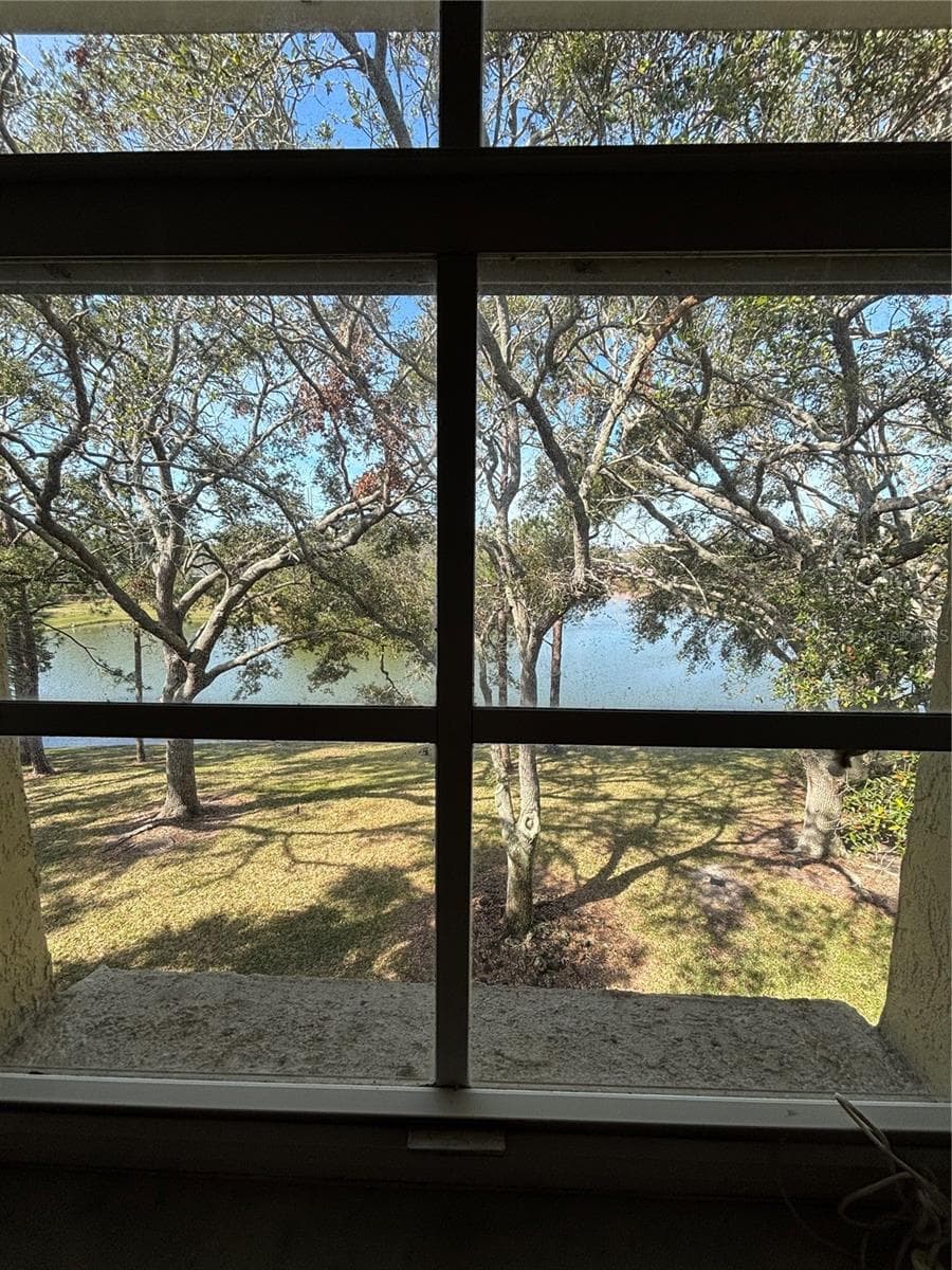 2690 CORAL LANDINGS BOULEVARD — photo 10 of 16