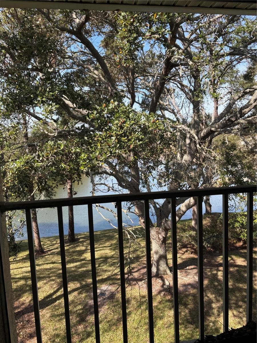 2690 CORAL LANDINGS BOULEVARD — photo 6 of 16