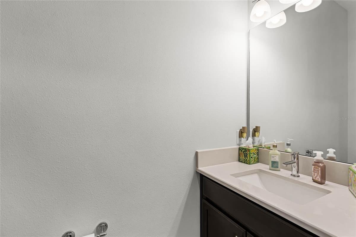 8456 NORWICH WAY — photo 31 of 55