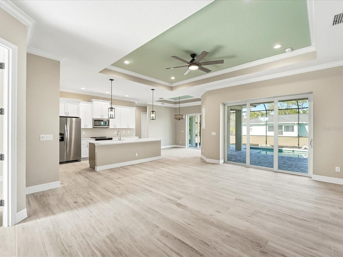 13364 RAYBURN LANE — photo 4 of 36