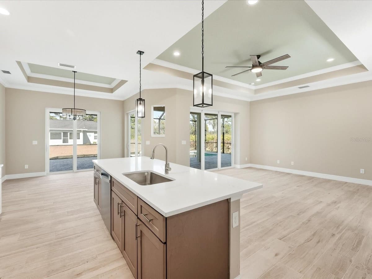 13364 RAYBURN LANE — photo 8 of 36